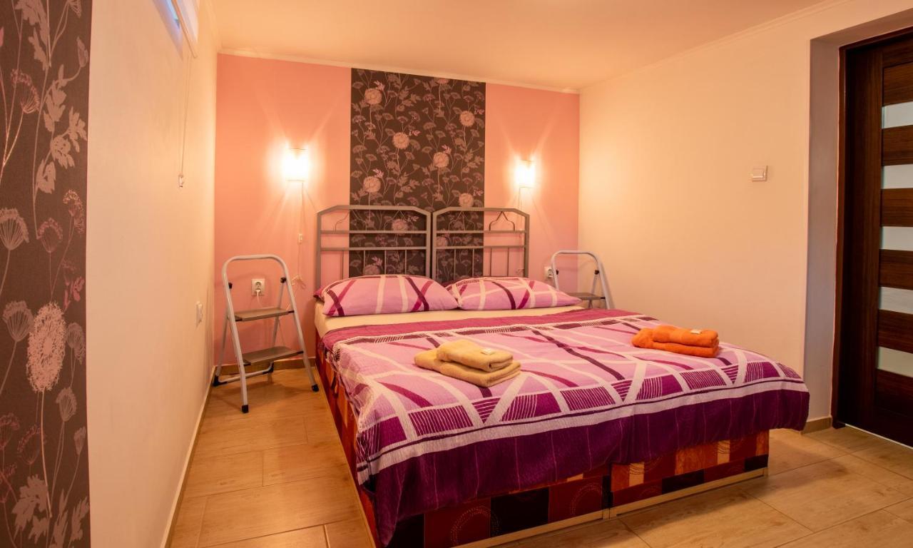 Apartment Blehovi Mala Velen ภายนอก รูปภาพ