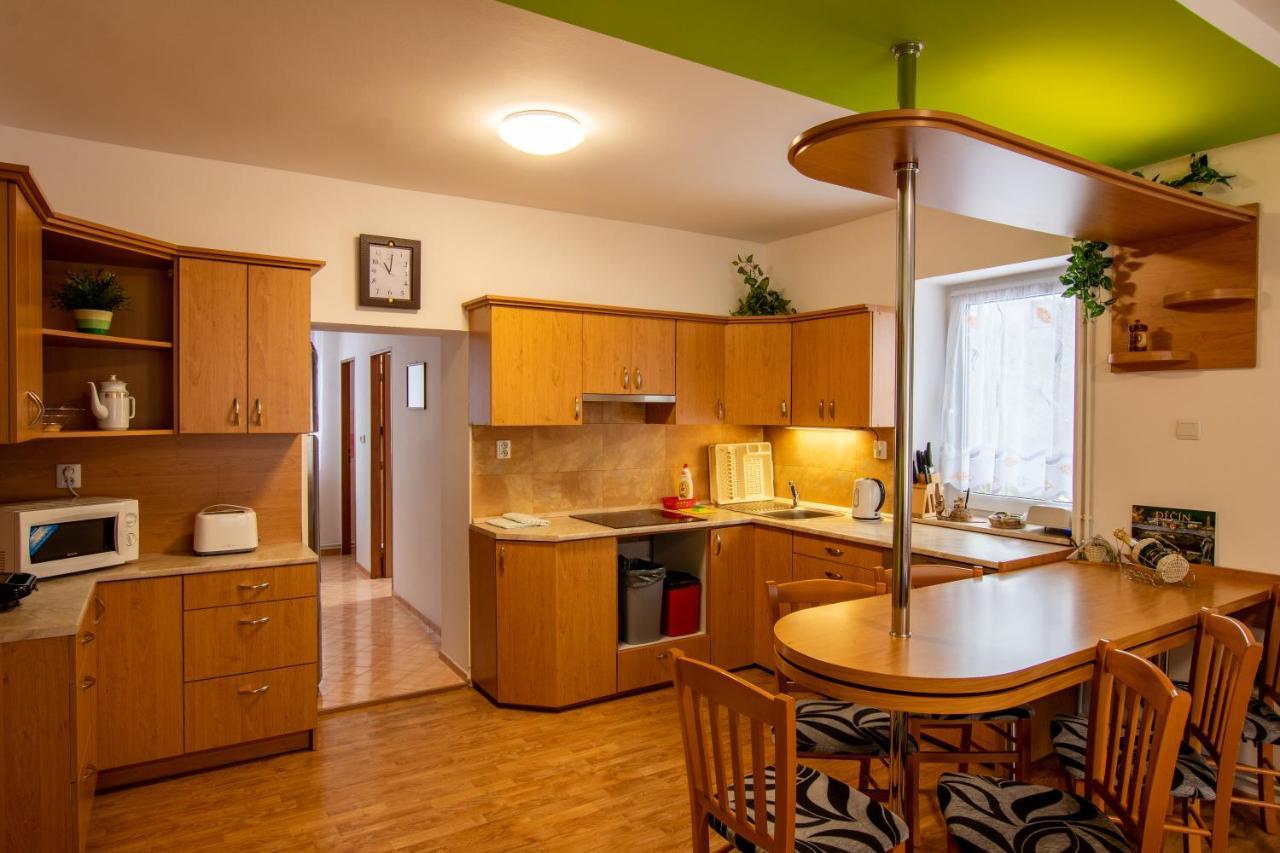 Apartment Blehovi Mala Velen ภายนอก รูปภาพ